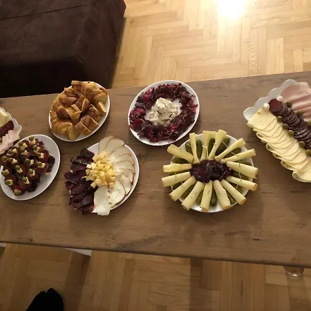 Apartment Lovely 3 Bedroom Loft With Hot Tub Sarajevo