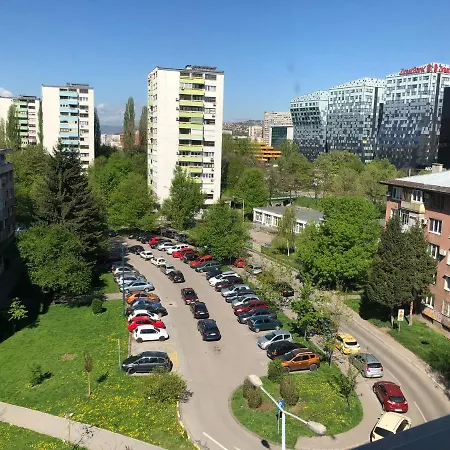 Lovely 3 Bedroom Loft With Hot Tub Apartment